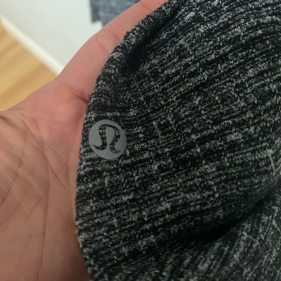 Lululemon Hoodie Grey Size 8 - Picture 3 of 4